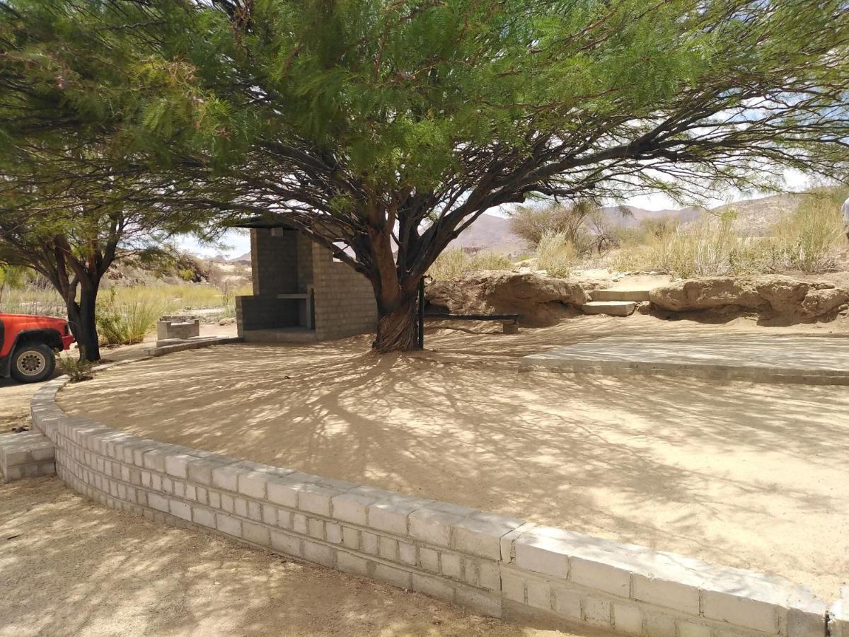 Achab Camping Camp Site Usakos Eksteriør bilde